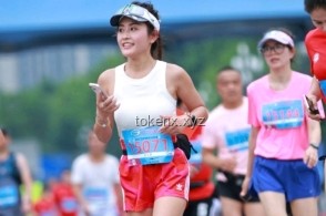 男子跑步后未擦汗如何避免马拉色菌感染
